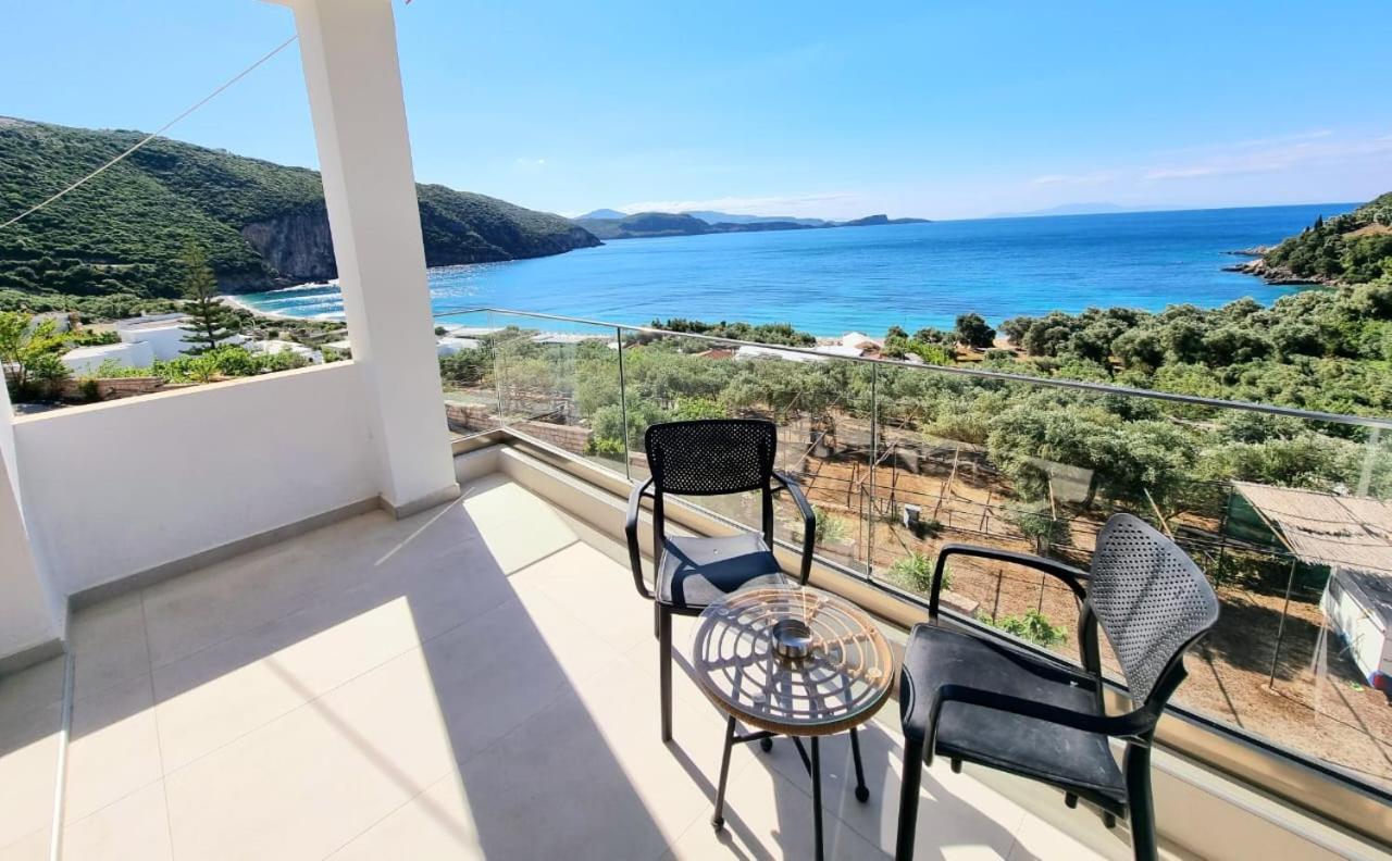 Enjoy Lichnos Bay Village, Camping, Hotel And Apartments Parga Bagian luar foto