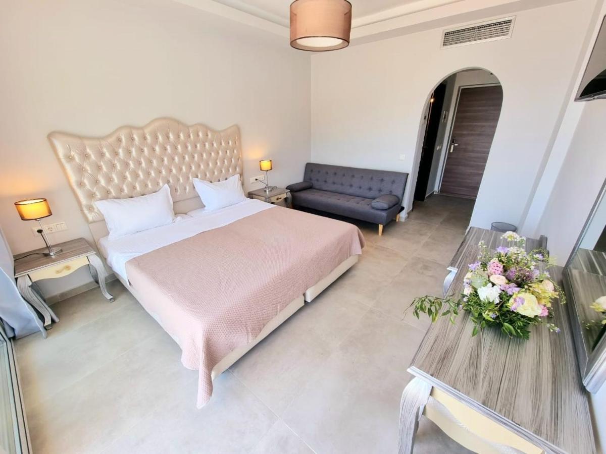 Enjoy Lichnos Bay Village, Camping, Hotel And Apartments Parga Bagian luar foto
