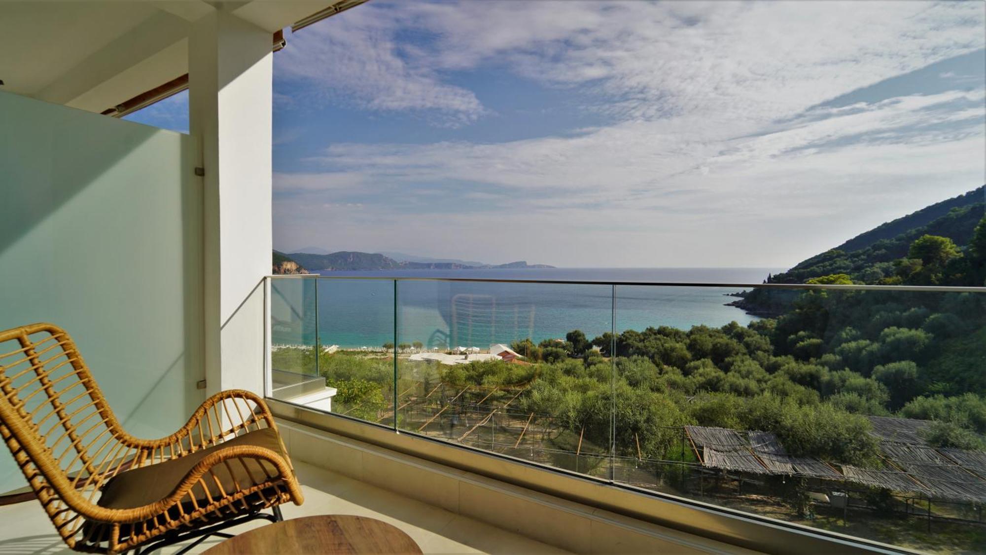 Enjoy Lichnos Bay Village, Camping, Hotel And Apartments Parga Bagian luar foto